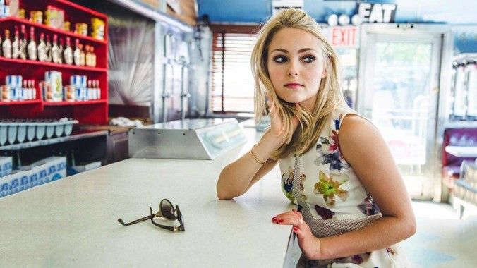 如何看待《三角洲行动》中***配件不能赛保险这一行为？